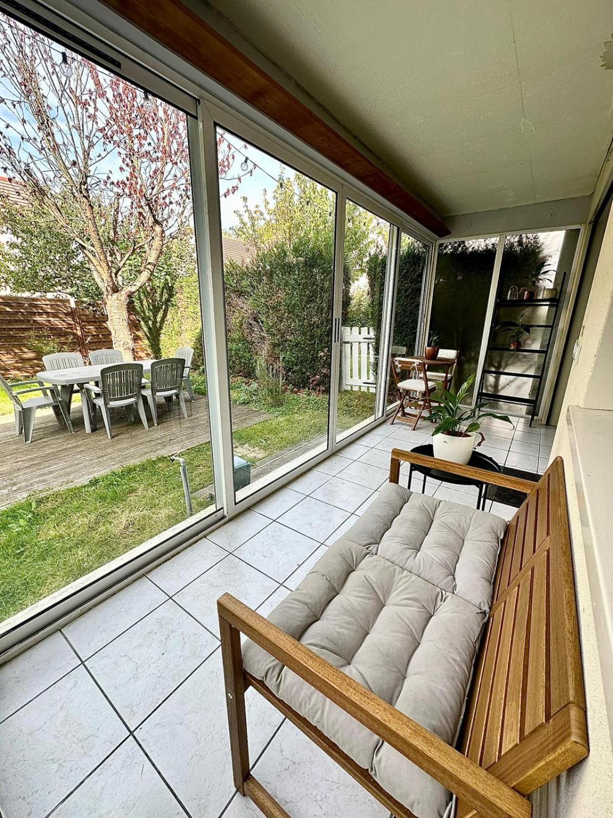 Appartement Calme Avec Jardin Proche De Paris Evry-Gregy-sur-Yerre Екстер'єр фото